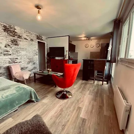 Au Soleil Levant Calais